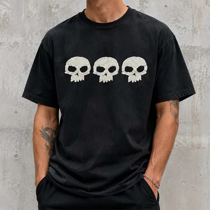 Triple Skull T-Shirt / Sweatshirt / Hoodie